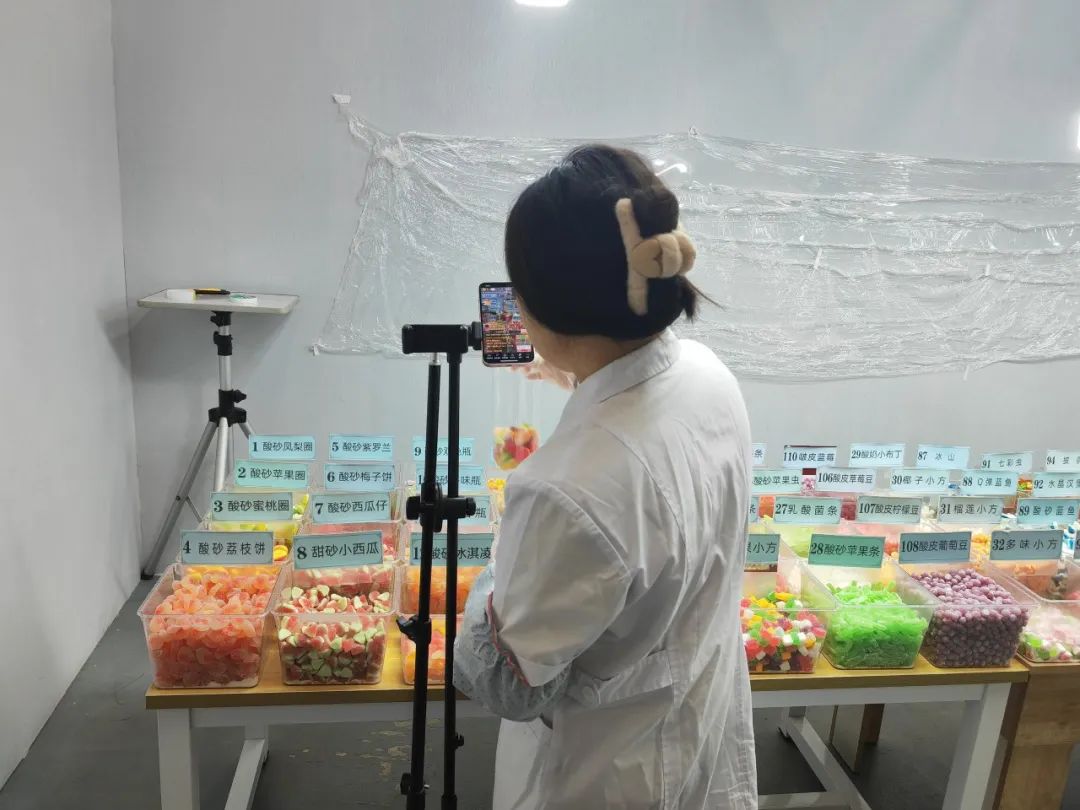 黃河口（易谷）直播電商基地協助入駐企業實現線上銷售額大幅度增長