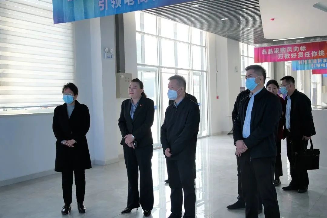 市委組織部副部長、市委兩新工委書記呂國強到河口電商產業園視察指導工作